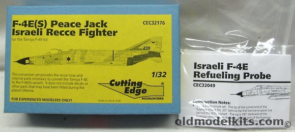 Cutting Edge 1/32 F-4E(S) Peace Jack Israeli Recce Fighter Conversion and CEC32049 Israeli F-4E Refueling Probe Conversion, CEC32176 plastic model kit